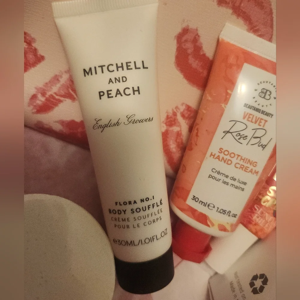 Buy 2~50% Off!!!Bundle Travel Size Bath and Body Items with Ipsy Zipper Pouch - Picture 4 of 10